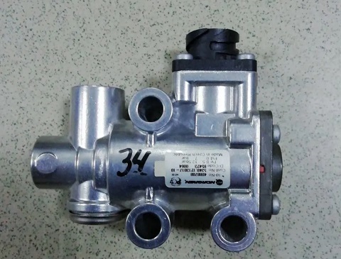 Клапан ЕГР (заслонки) ГАЗон Next дв.ЯМЗ-530 ЕВРО-4 Клапан ЕГР (заслонки) ГАЗон Next дв.ЯМЗ-530 ЕВРО-4