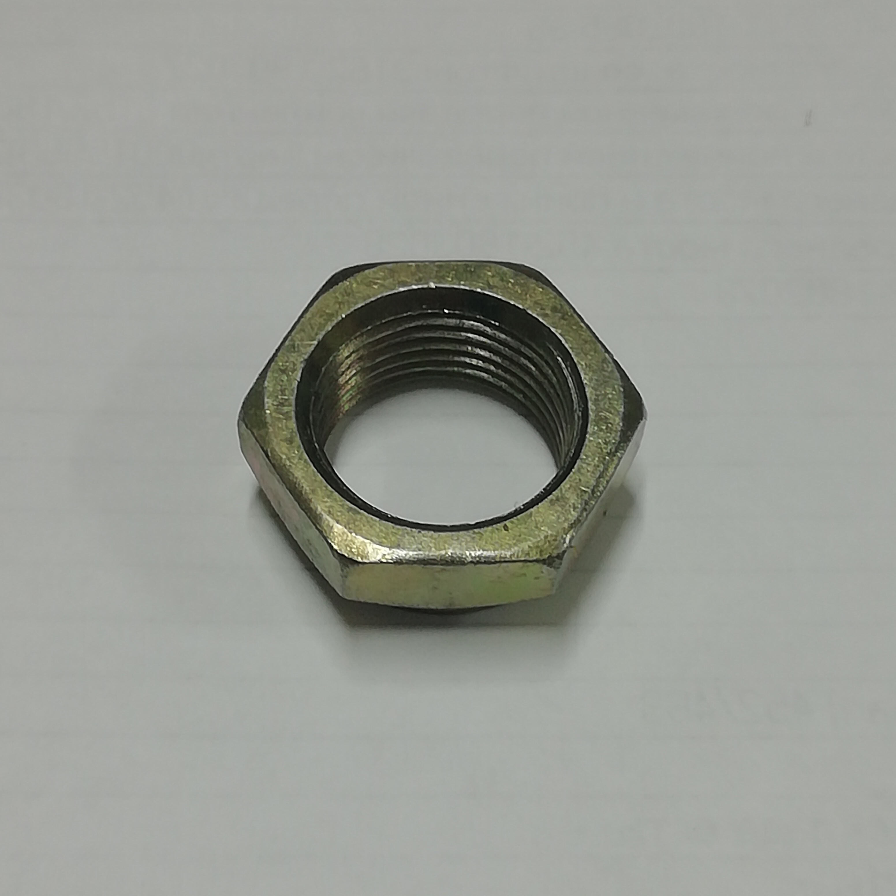 Гайка М20*1,5 фланца РК (малая) ГАЗ-33027, УАЗ 452-1802078 Гайка М20*1,5 фланца РК (малая) ГАЗ-33027, УАЗ 452-1802078