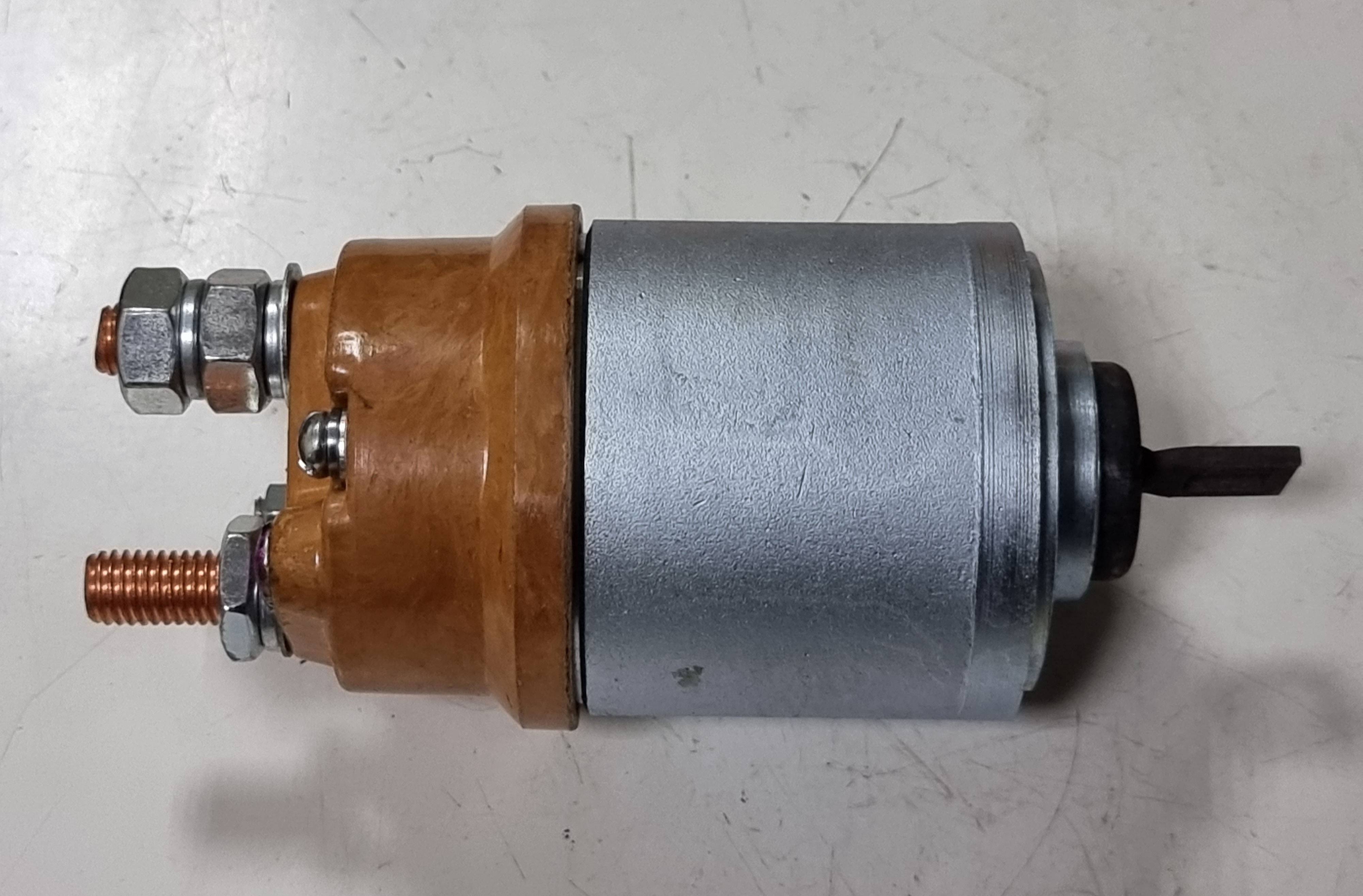 Реле втягивающее МТЗ, ПАЗ, ГАЗ-3310 Валдай дв.Д-243, 245, 260 12V БАТЭ Реле втягивающее МТЗ, ПАЗ, ГАЗ-3310 Валдай дв.Д-243, 245, 260 12V БАТЭ