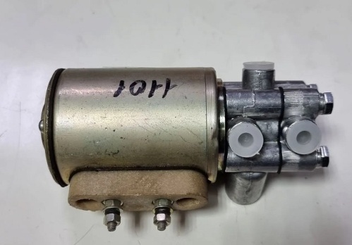 ������ ���������������� ���-131 12V 131-1804270-� � �����