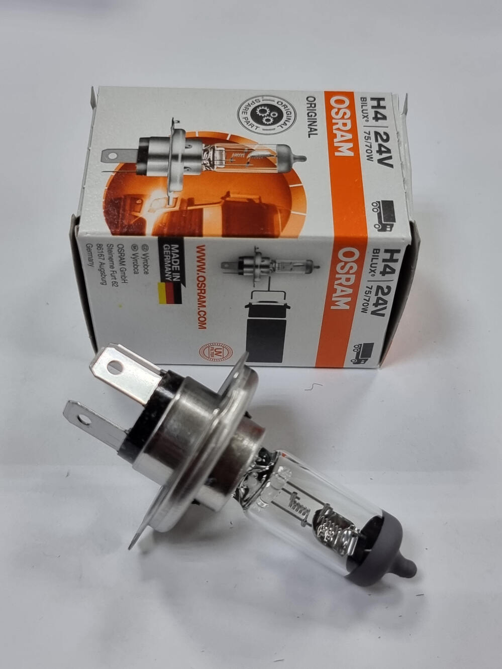 Автолампа 24 v Н4 75/70w P43t OSRAM/PHILIPS 64196 Автолампа 24 v Н4 75/70w P43t OSRAM/PHILIPS 64196