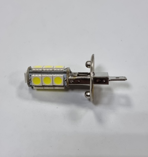��������� 24 v �1 ������������ 13SMD
